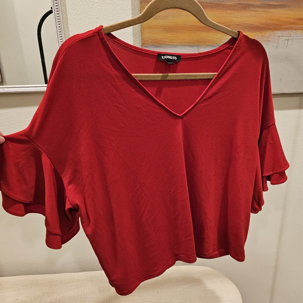 Red Express top with relaxed ruffle sleeve detail